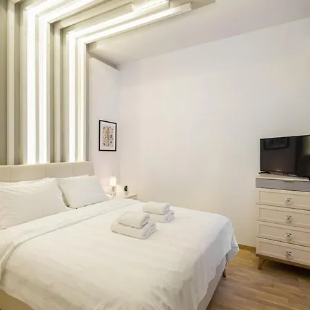 Διαμέρισμα Innovative Upscale 2-br Flat In Premium Location *